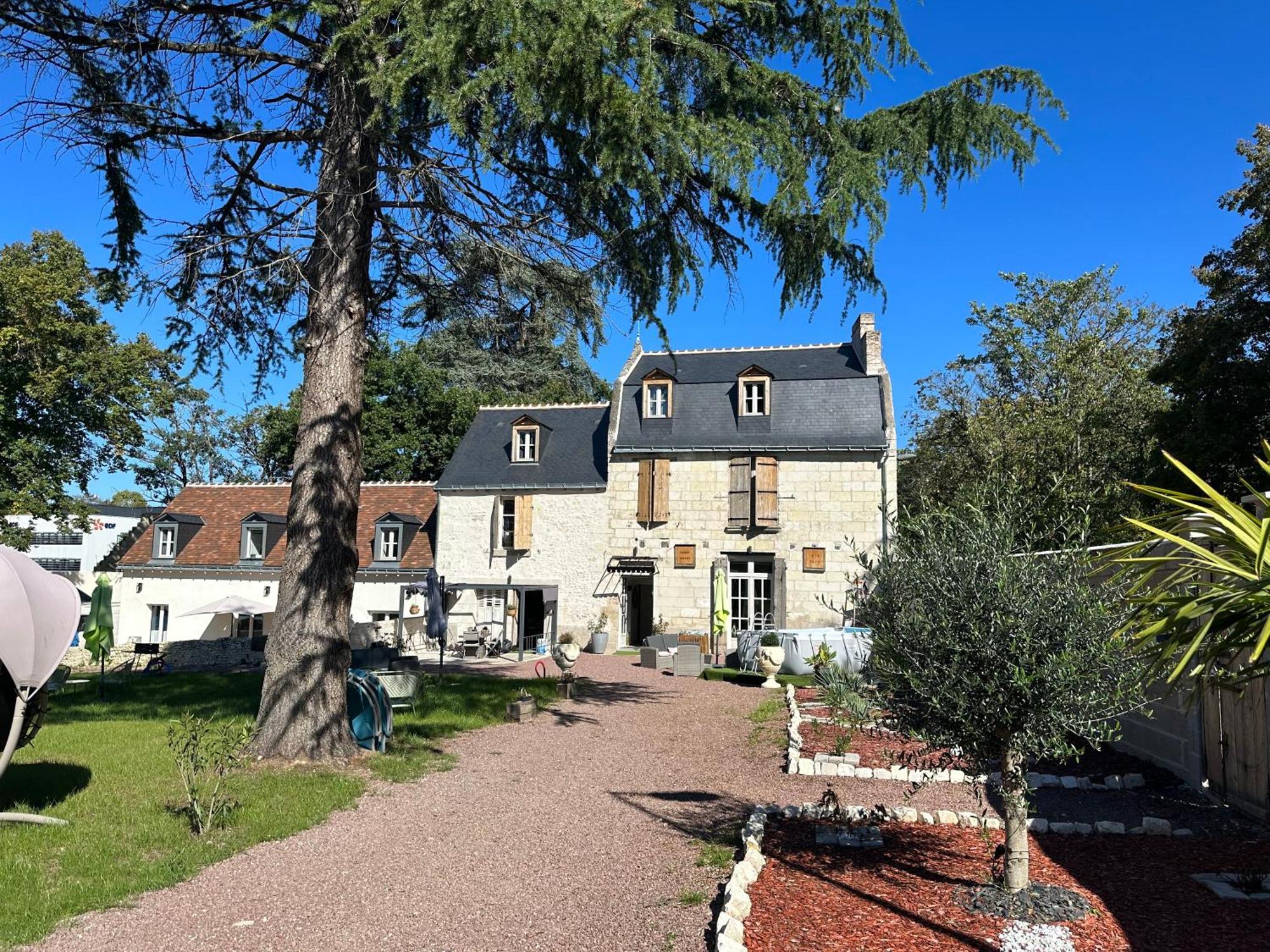 Готель Manoir Drissia - Tours Centre, France Сент-Авертен Екстер'єр фото